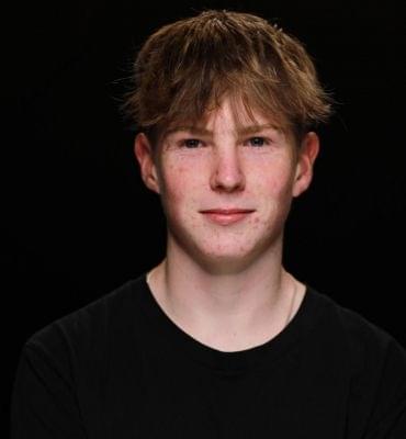 I finally work out regularly. I love how supportive and helpful everyone at the gym is. Its such a nice atmosphere and makes training really enjoyable